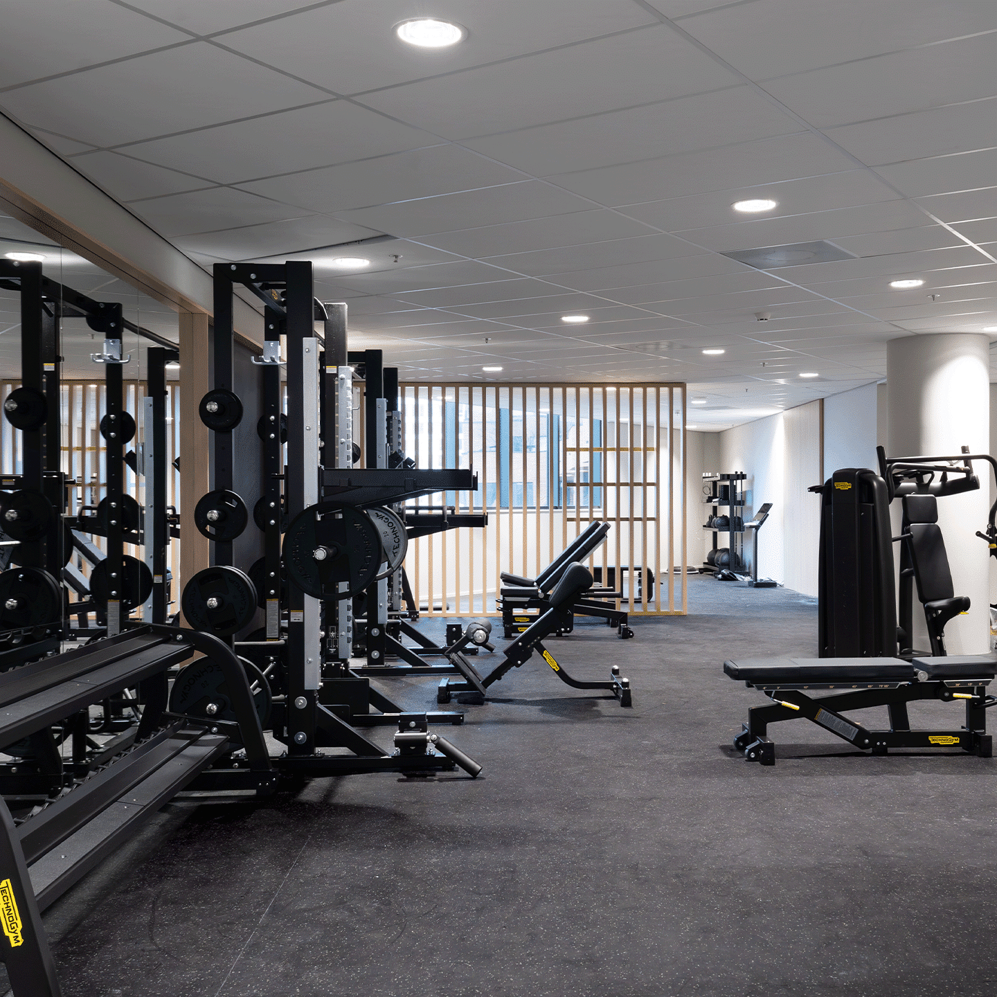 Bedrijfsfitnessruimte inrichten - We Build Gyms