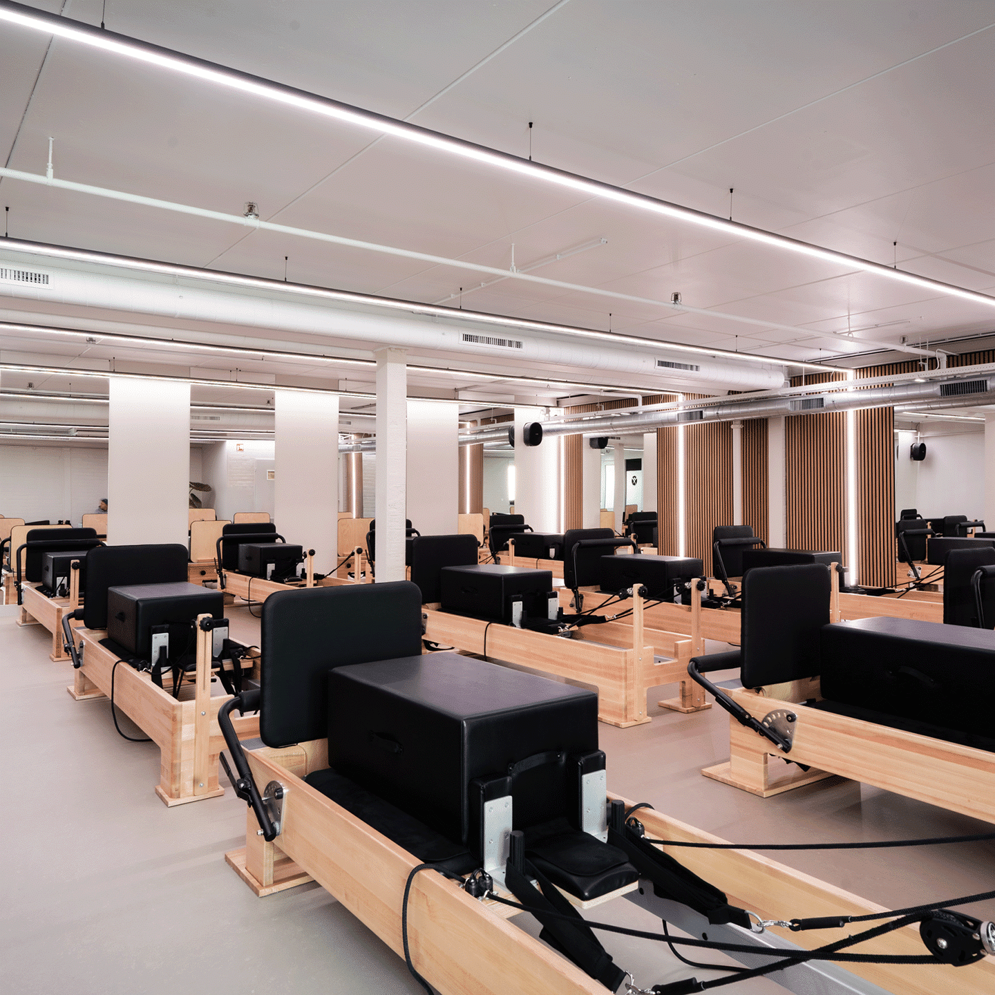 Reformer Pilates Studio Inrichten - We Build Gyms